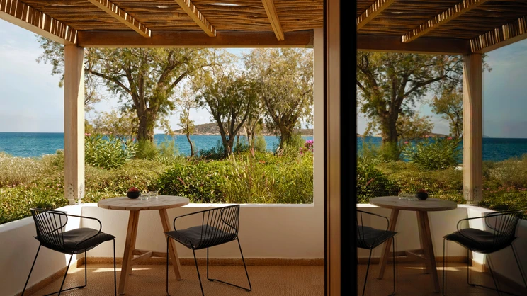 Minos Beach Art Hotel