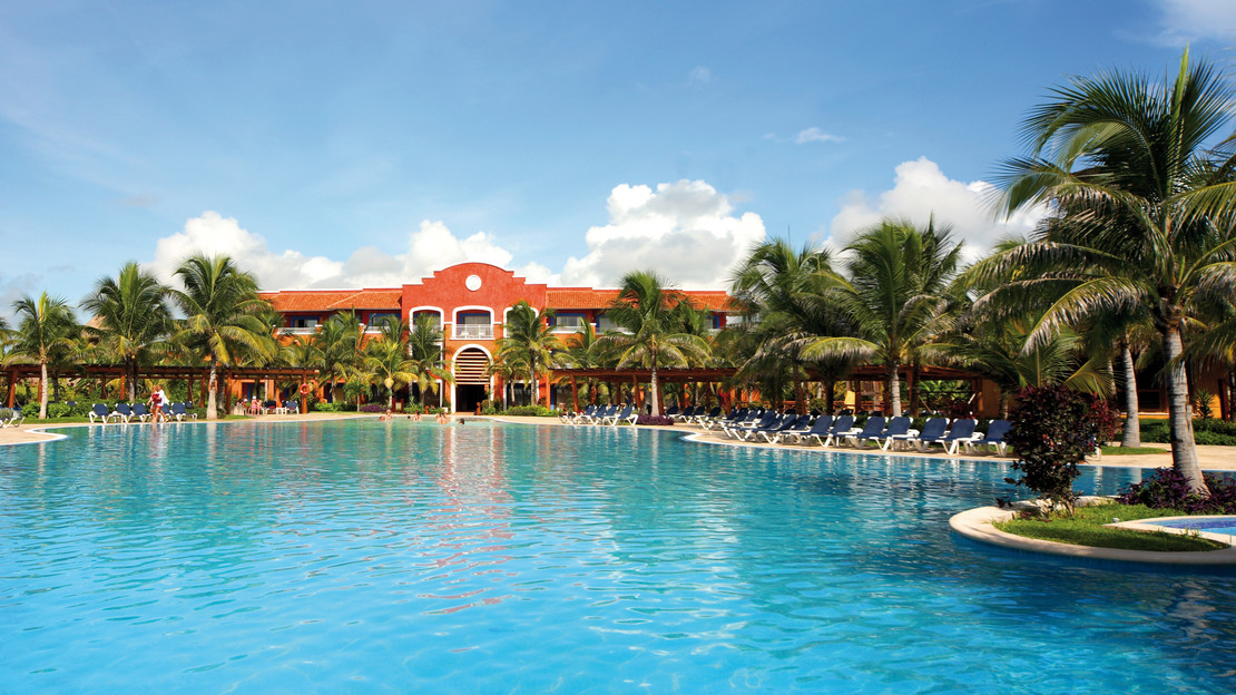 Barcelo Maya Colonial