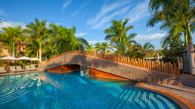 Lopesan Baobab Resort