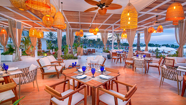 Radisson Blu Hotel and Resort Abu Dhabi Corniche