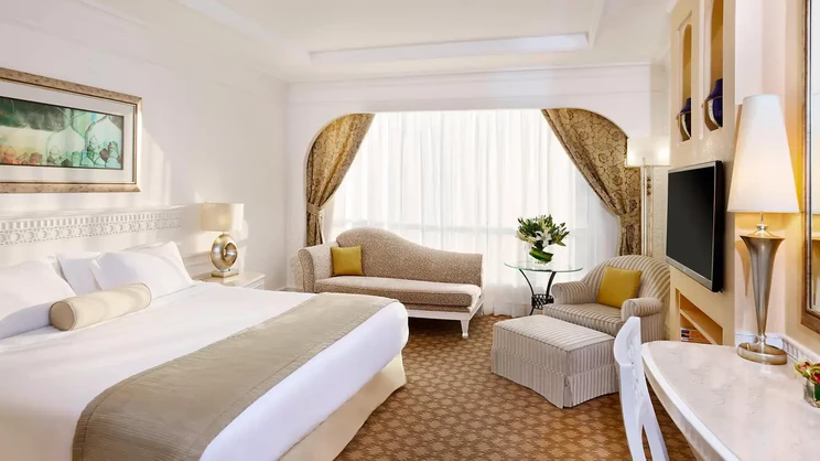 Al Habtoor Grand Resort, Autograph Collection