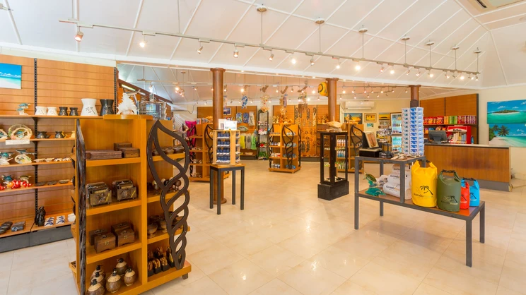 Kuredu Island Resort & Spa