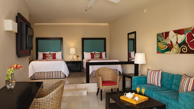 Family Suite Tropical View