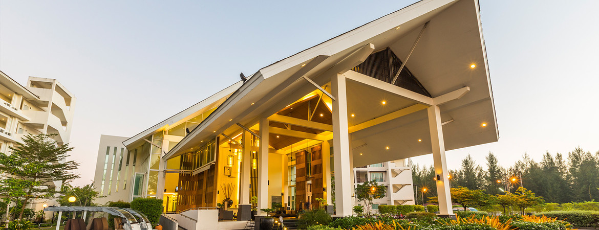 Kantary Beach Hotel Villas And Suites Khao Lak Thailand - 