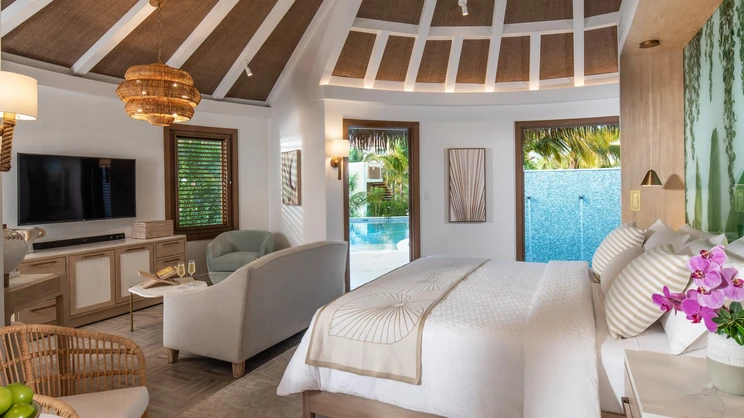 Coyaba Villa Swim-up Rondoval Butler Suite w/ Priv