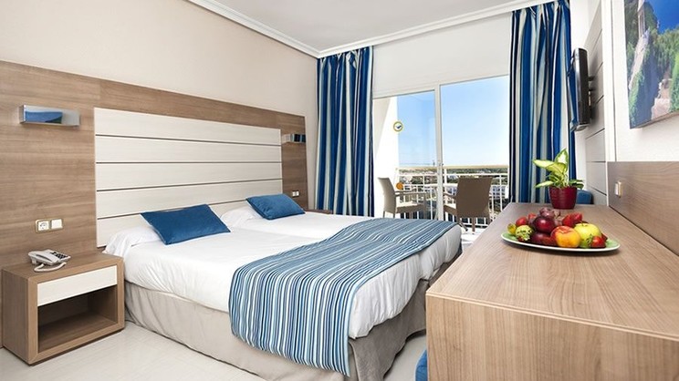 Globales America Hotel