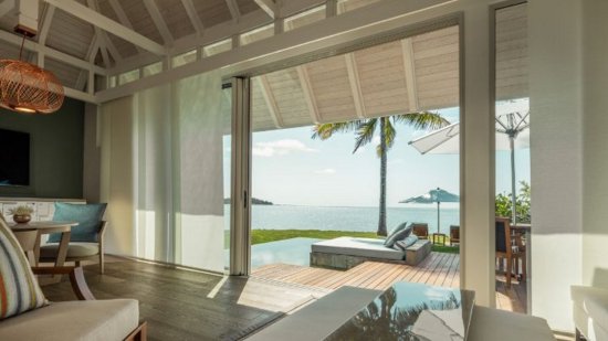 Sanctuary Ocean Pool Villa