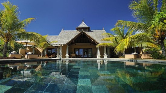 Presidential Suite Pool Villa