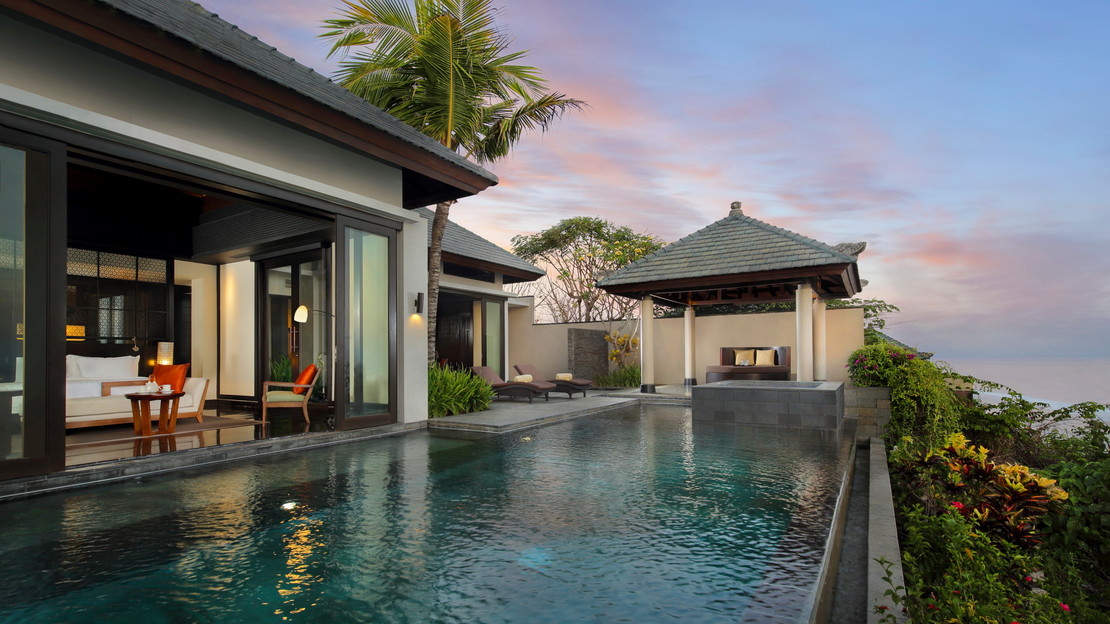 Pool Villa Cliff Edge Ocean View