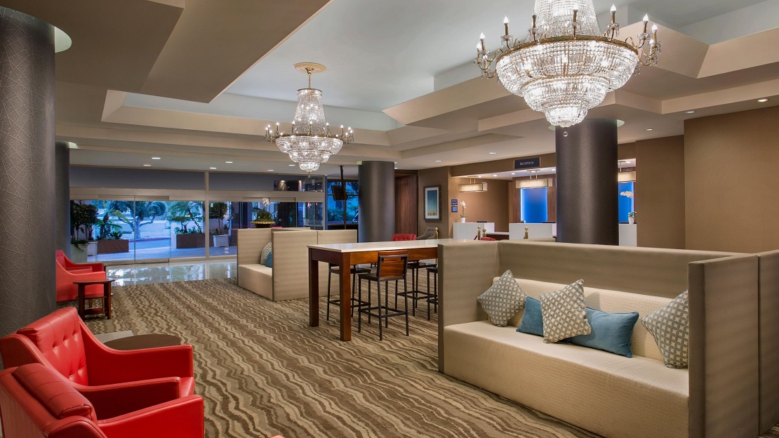 Crowne Plaza Los Angeles Harbour Hotel