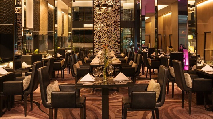 Radisson Suites Bangkok Sukhumvit