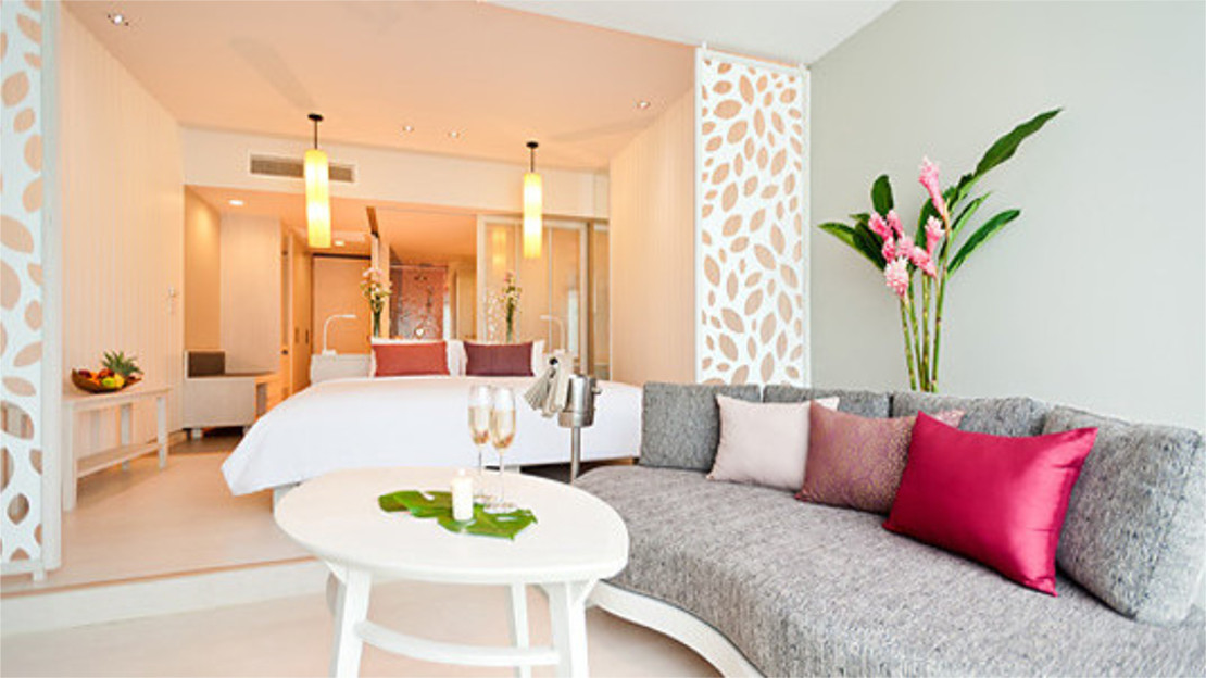 Pool Access Junior Suite