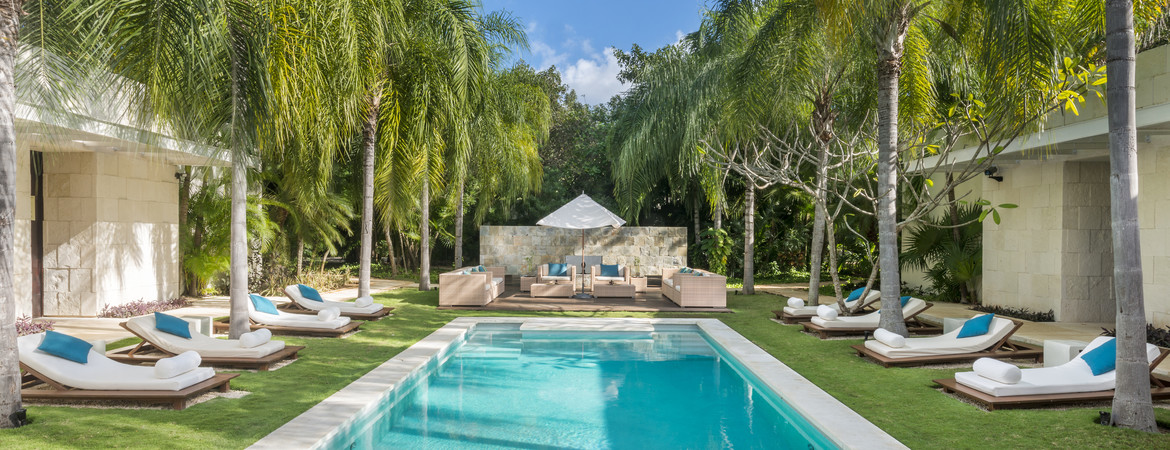 Blue Diamond Luxury Boutique Hotel