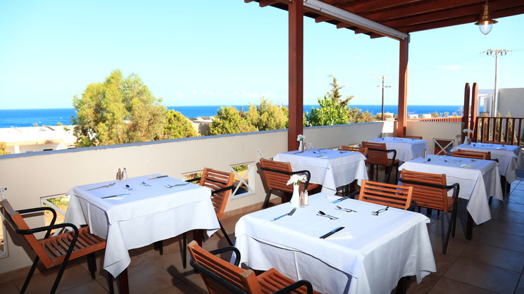 Labranda Miraluna Village