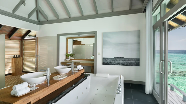 2 Bed Ocean Residence with Family Infinity Pool