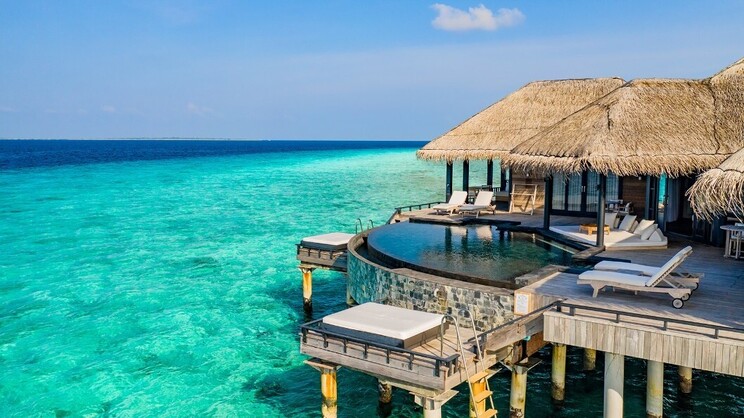 2 Bed Ocean Residence with Family Infinity Pool