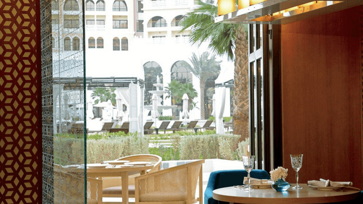 The Ritz-Carlton Abu Dhabi, Grand Canal