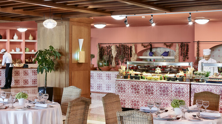 Grecotel Daphnila Bay