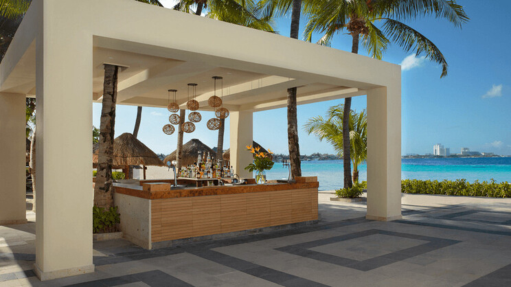 Dreams Sands Cancun Resort & Spa