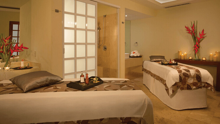 Dreams Sands Cancun Resort & Spa