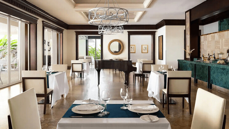 Hyatt Ziva Rose Hall