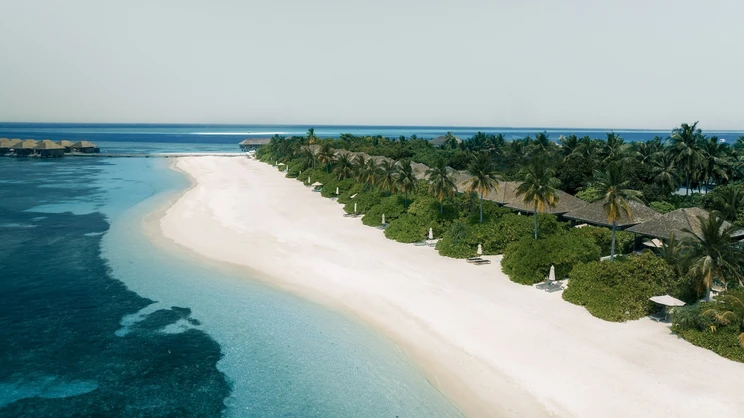 Hurawalhi Maldives Resort