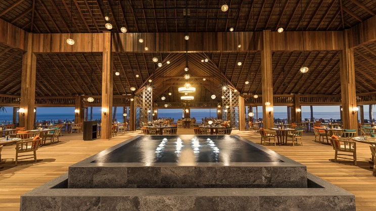 Hurawalhi Maldives Resort