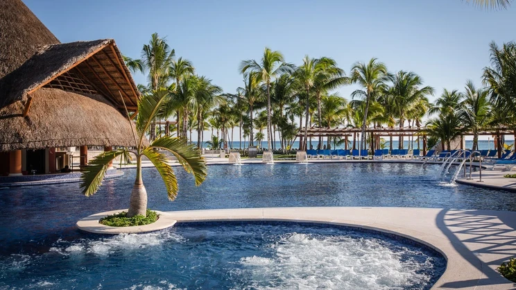 Barcelo Maya Caribe
