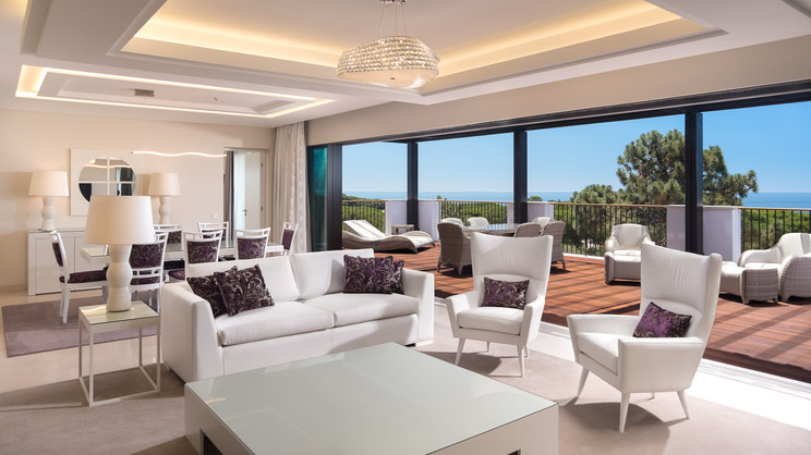 Pine Cliffs Ocean Suites