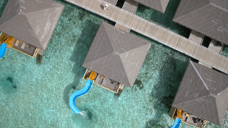 Lagoon Suite With Slide