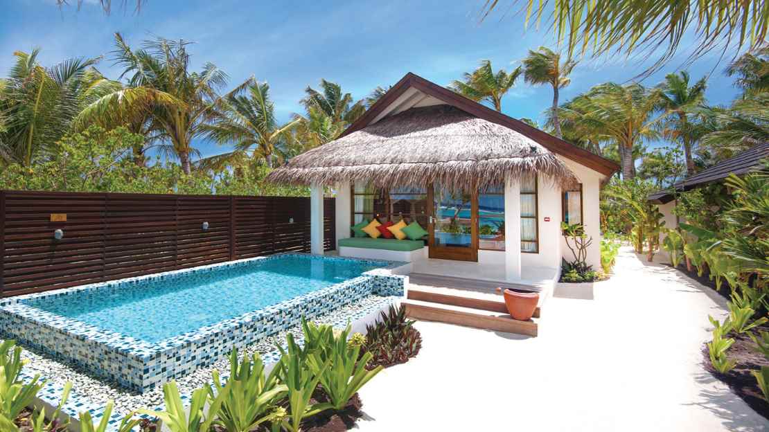  Deluxe Beach Villas with Pool