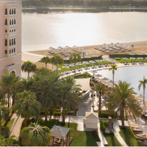 The Ritz-Carlton Abu Dhabi, Grand Canal