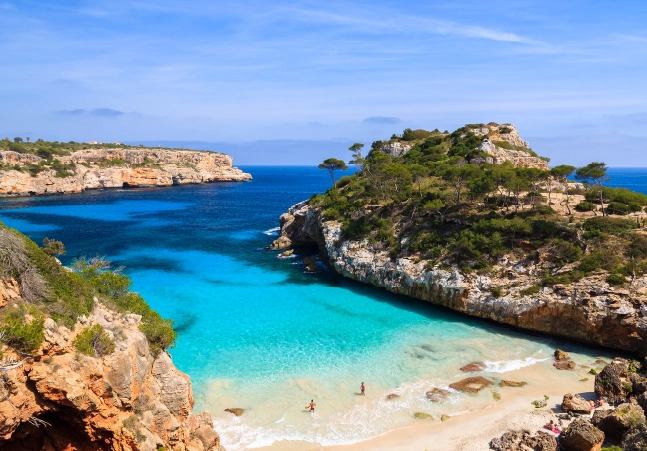 The Best Short-Haul Destinations For A Sun-drenched Foodie Holiday