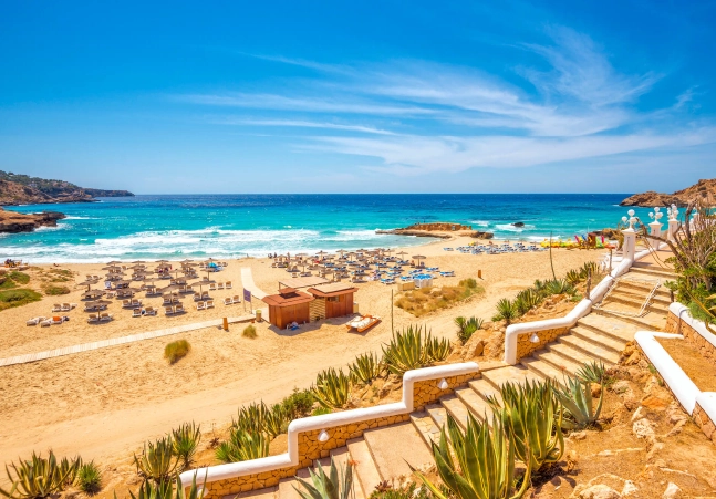 The Best Short-Haul Destinations For A Luxury Romantic Holiday